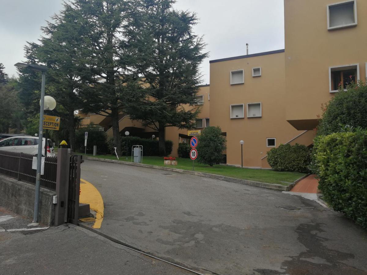 Appartamenti Massimiliano Peschiera del Garda Exterior photo
